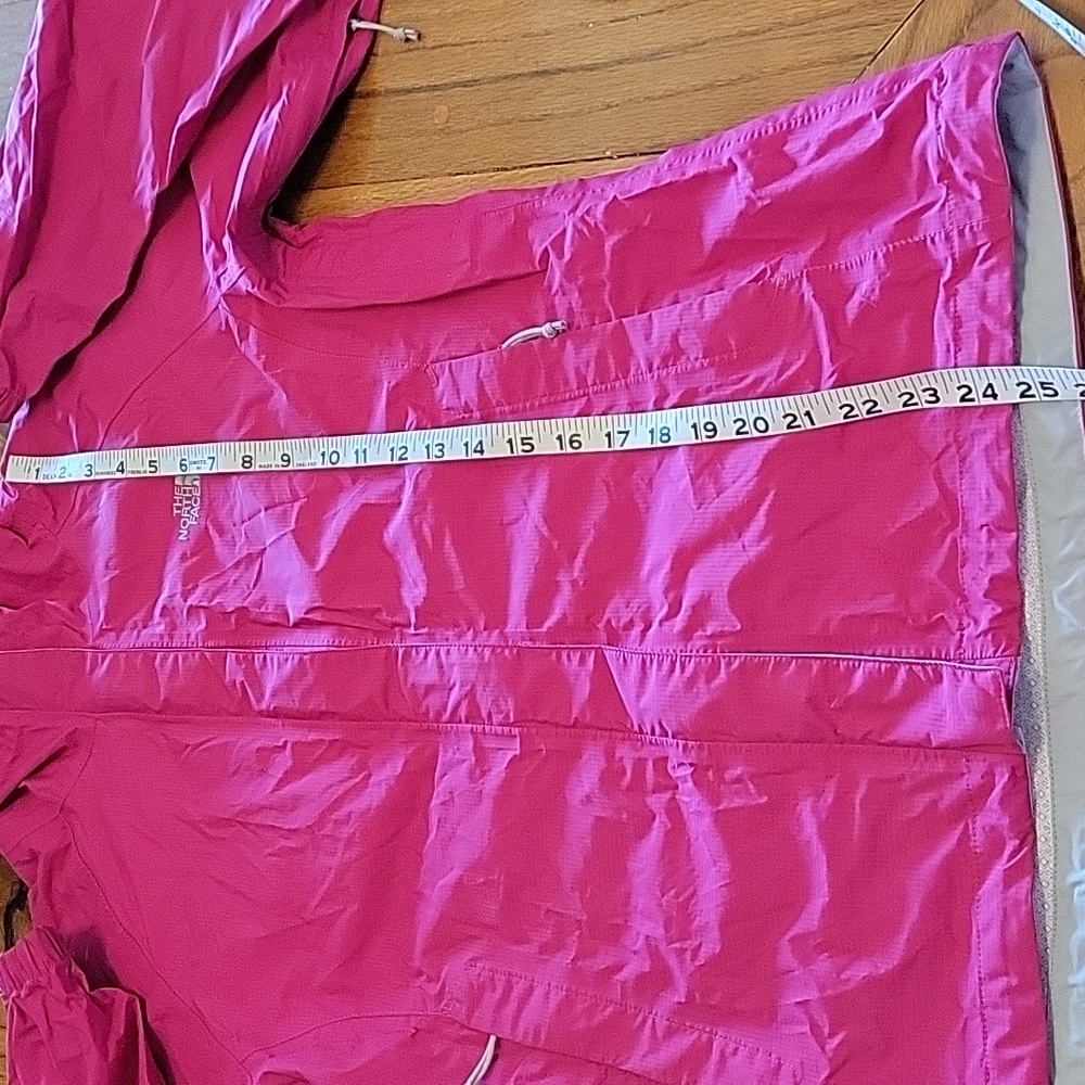 The North Face Hyvent 2.5L Fuchsia Raincoat Size Small - Picture 7 of 17